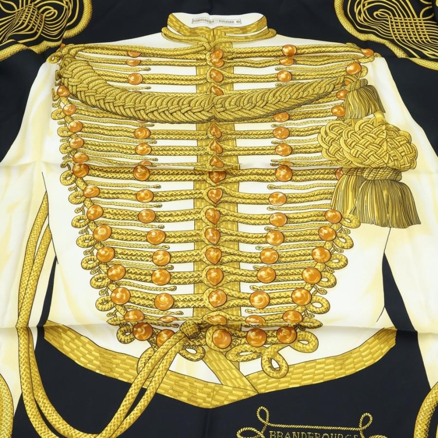 HERMES（エルメス） カレ90 ブランデンブルク飾り シルクスカーフ