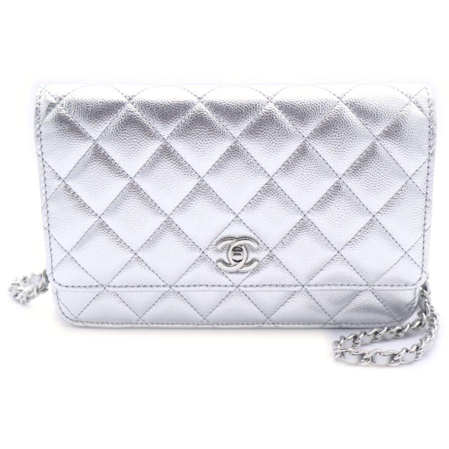 CHANEL（シャネル） マトラッセ キャビアスキン レザー チェーン