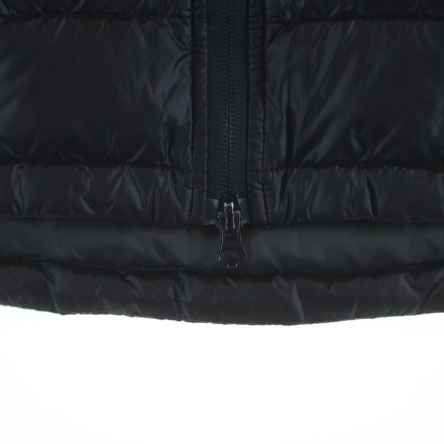 CANADA GOOSE（カナダグース） ハイブリッジ ライトダウン ベスト 