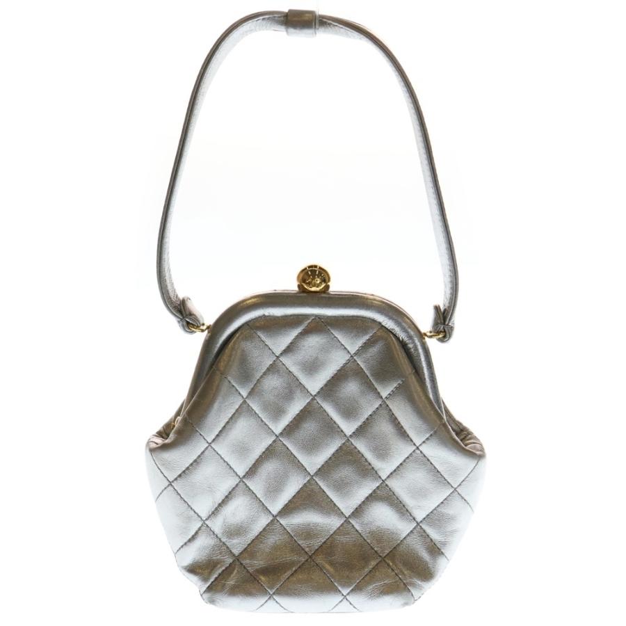 CHANEL シャネル ココマーク がま口 チェーンショルダーバッグ クリーム レザー シルバー金具 CHANEL（シャネル） ココマーク クラッチ ショルダーバッグ がま口