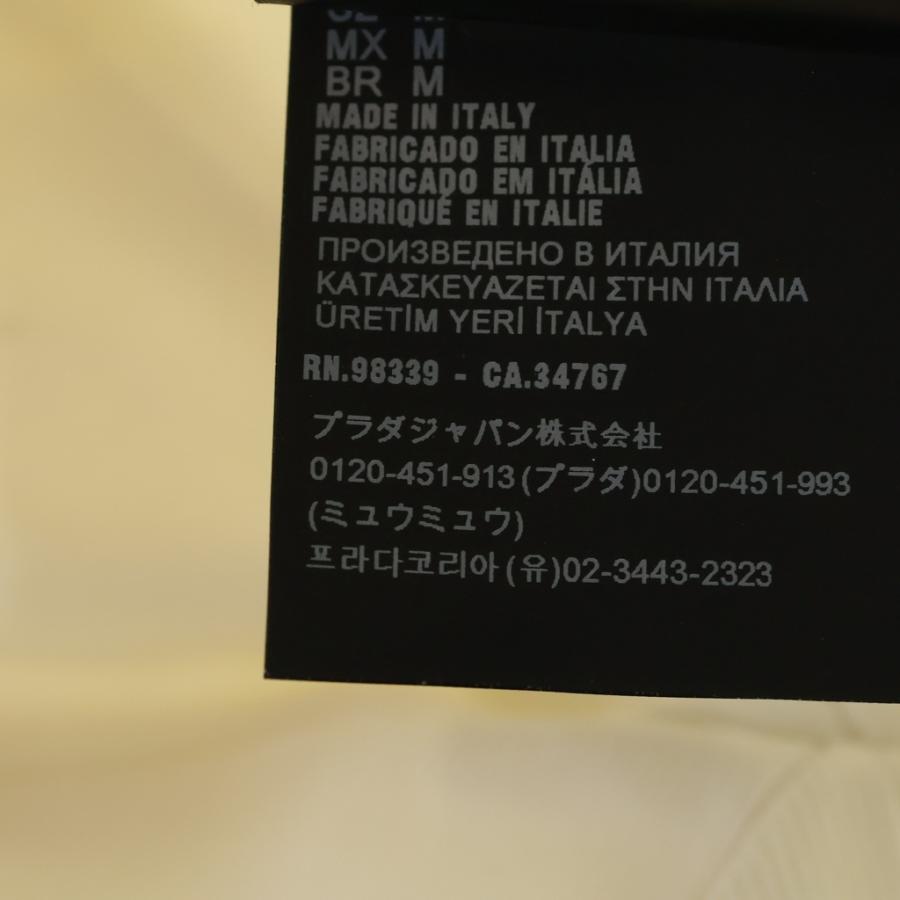 PRADA（プラダ） トライアングルロゴプレート ベースボールキャップ