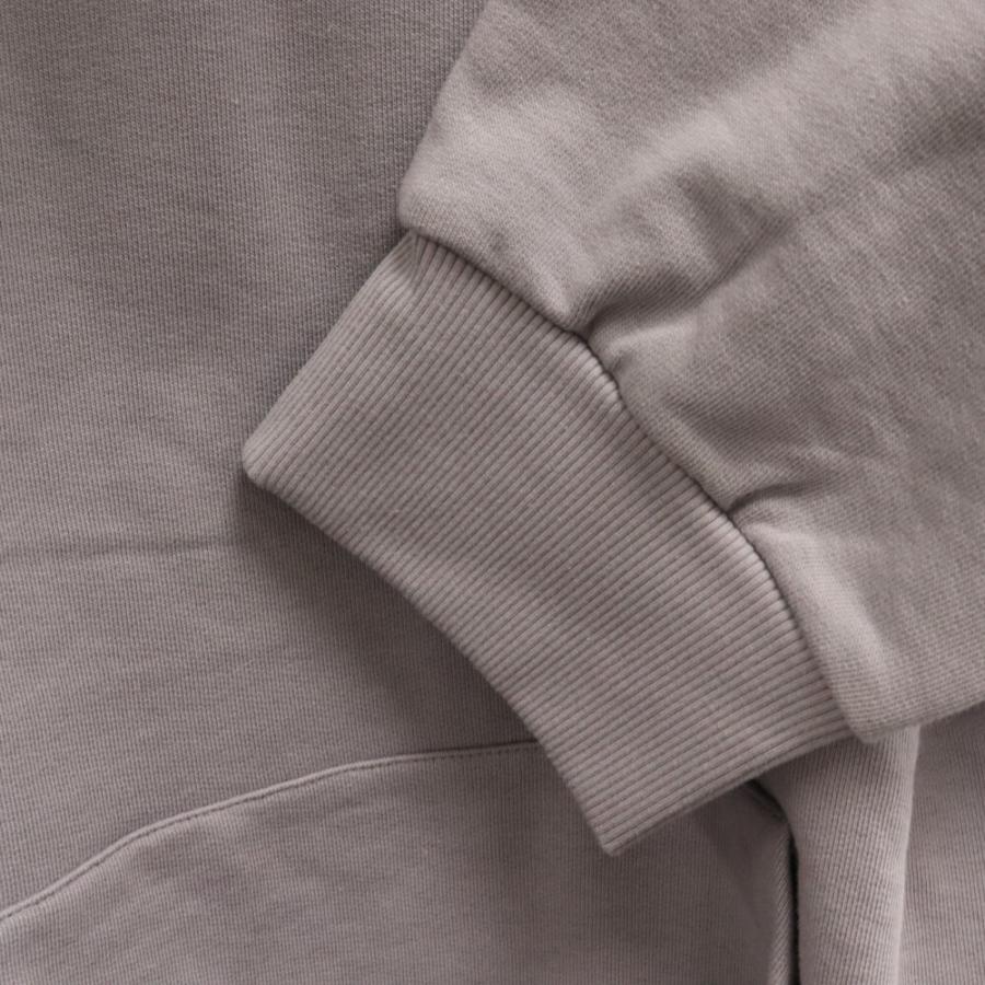 PRADA プラダ 22AW トライアングルパッチ転写プリントプル PRADA プラダ 22AW トライアングルパッチ転写プリントプル