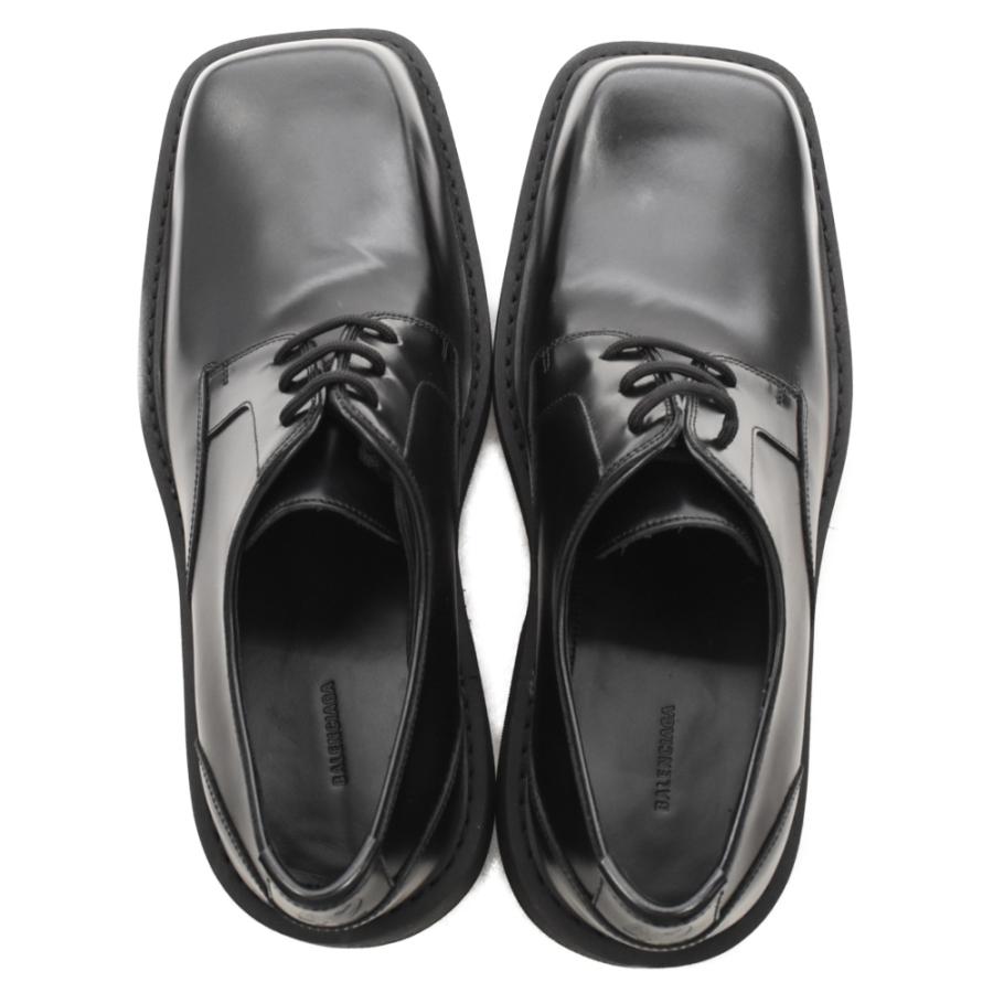 BALENCIAGA バレンシアガ INSPECTOR 40MM DERBY 693912 BALENCIAGA バレンシアガ INSPECTOR 40MM DERBY 693912