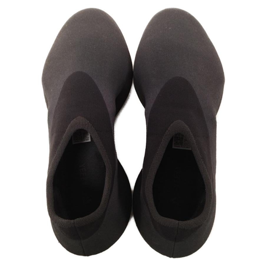 adidas（アディダス） YEEZY Knit Runner Fade Onyx IE1663 イージー