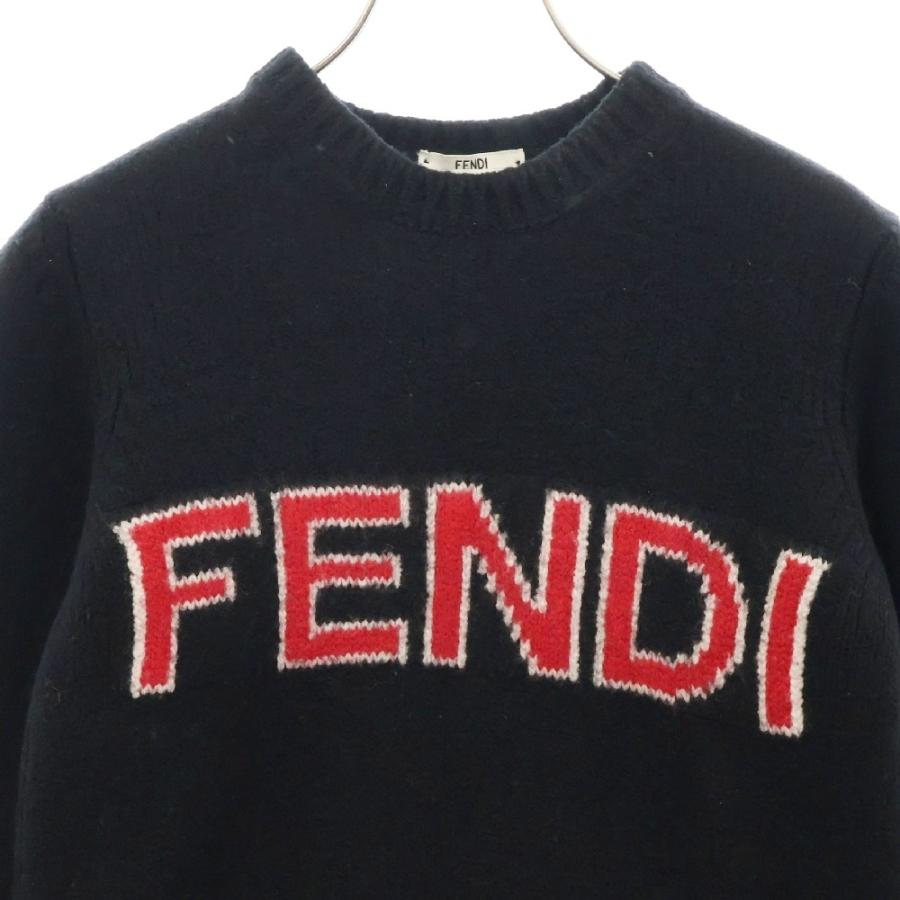 FENDI（フェンディ） Wool Knit Sweater フロントロゴ クルーネック