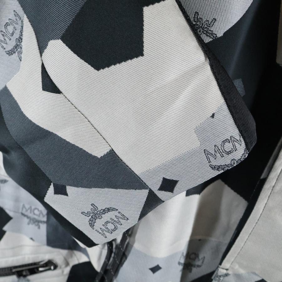 MCM エム シー エム ×Christpher Raeburn Sustainable Textile Adjustable Trench Coat クリストファー レイバーン 総柄トレンチコート グレー MCJ7SOC35EG00L MCM（エムシーエム） エム シー エム ×クリストファー レイバーン