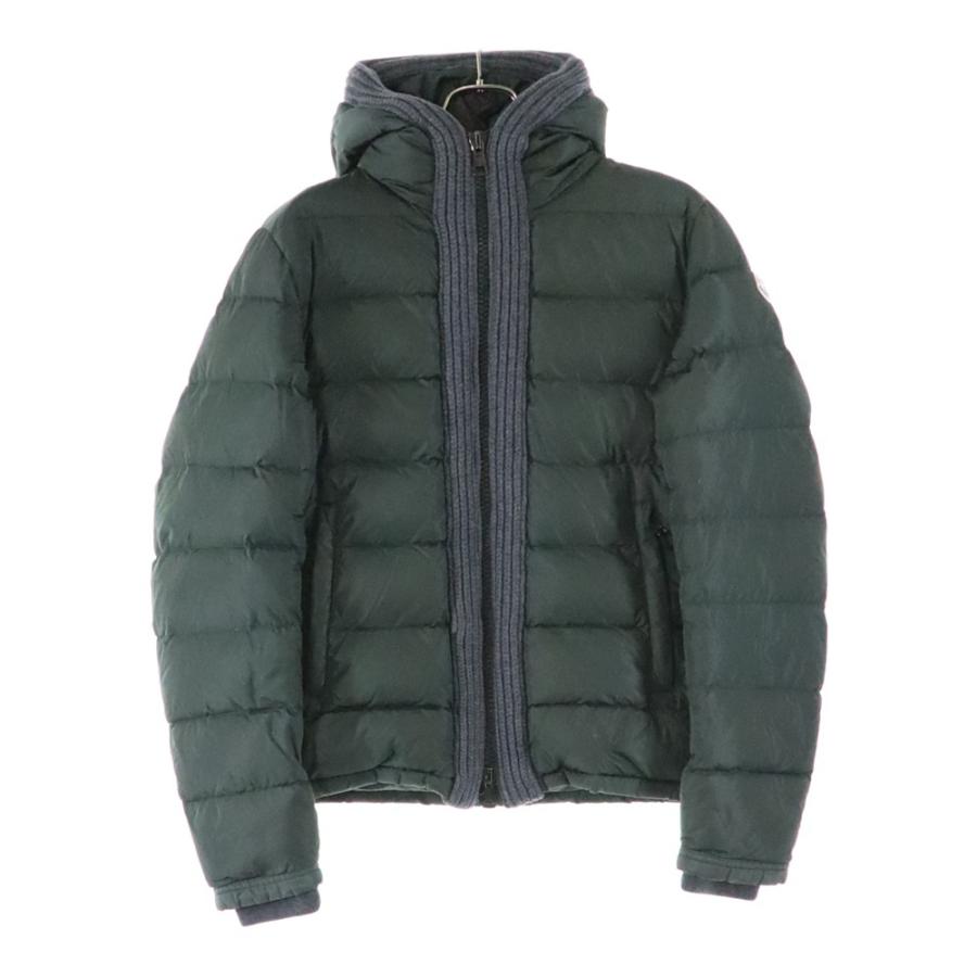 MONCLER（モンクレール） CANUT ロゴパッチ フーデッド ダウン