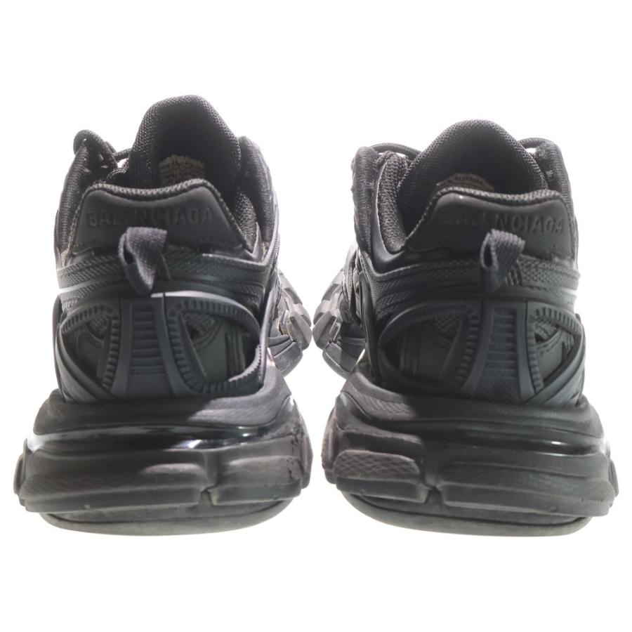 BALENCIAGA バレンシアガ ブラック 長袖　フロントホック　メッシュ ランボルギーニにショールとコラボ。バレンシアガが研究する、「快適さ