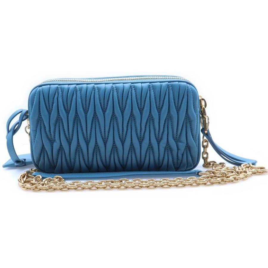 miumiu マテラッセ　ブルー miumiu ミュウミュウ マテラッセ ミニ レザーショルダーバッグ ブルー