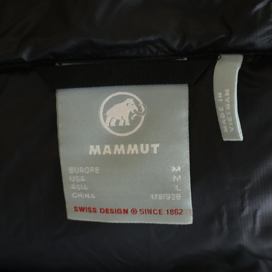 MAMMUT（マムート） フロントロゴデザイン マルチポケット ジップ