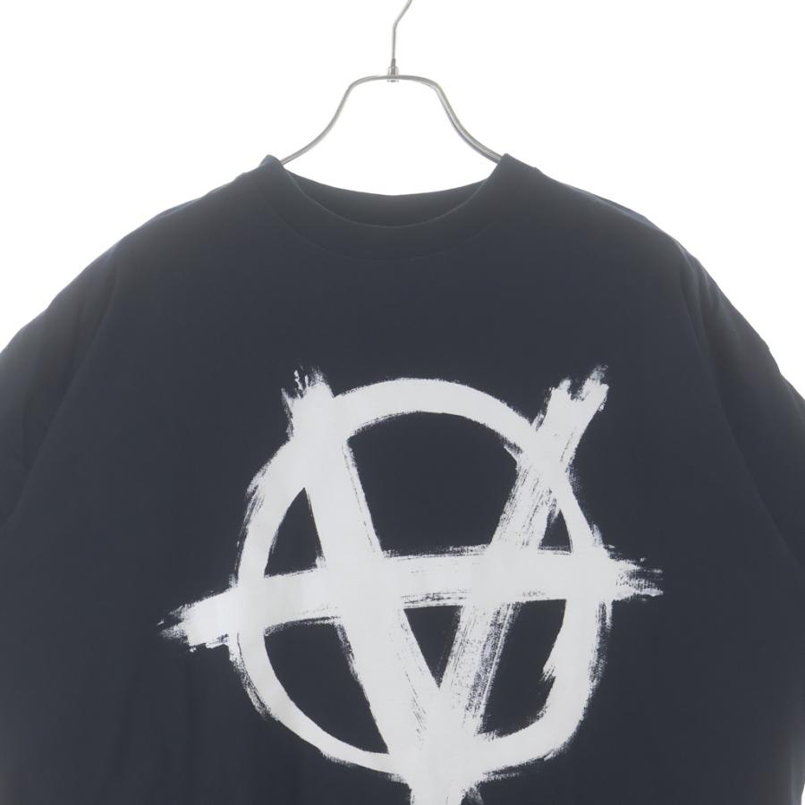 VETEMENTS（ヴェトモン） 21SS Anarchy Gothic Logo T Shirt