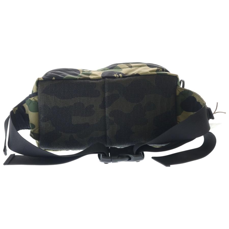 A BATHING APE（アベイシングエイプ） 1st camo カモフラ総柄 ボディ 