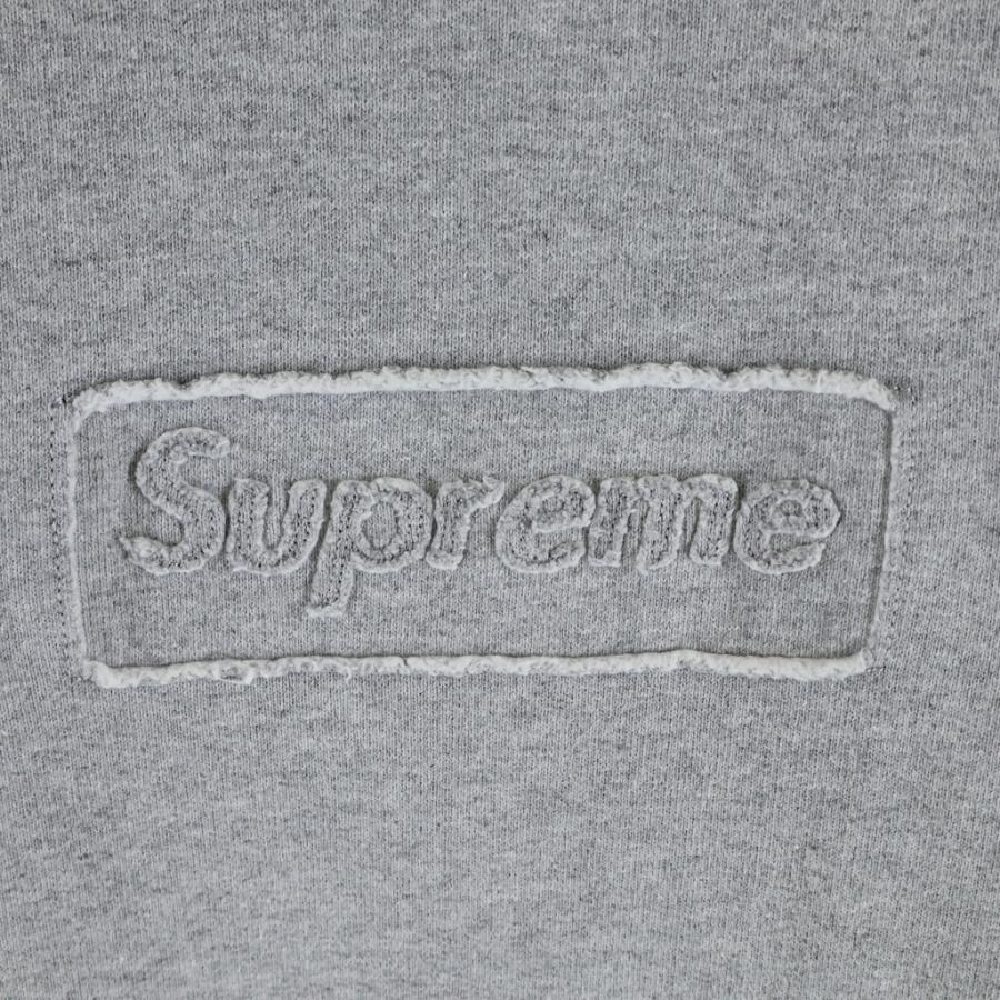 Supreme（シュプリーム） 20SS Cutout Logo Crewneck カットアウト