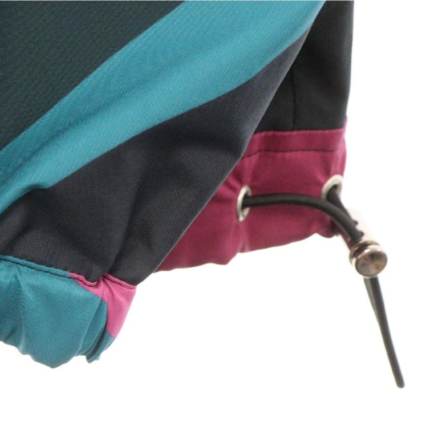 sacai Sacai サカイ 21AW ×KAWS Packable Blouson カウズ 総柄 sacai Sacai サカイ 21AW ×KAWS Packable Blouson カウズ 総柄