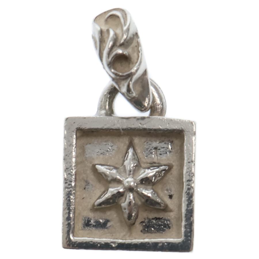 CHROME HEARTS（クロムハーツ） FRAMED STAR フレームドスター