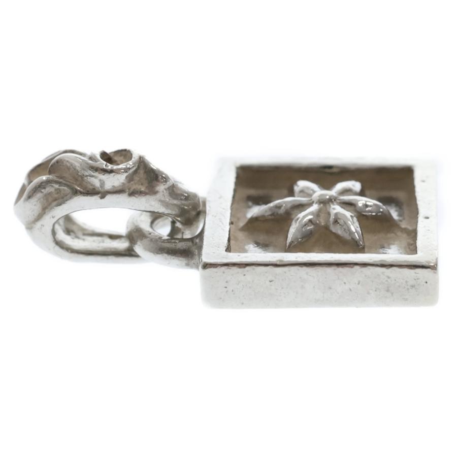 CHROME HEARTS（クロムハーツ） FRAMED STAR フレームドスター