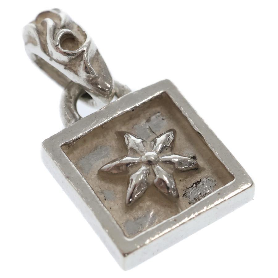 CHROME HEARTS（クロムハーツ） FRAMED STAR フレームドスター