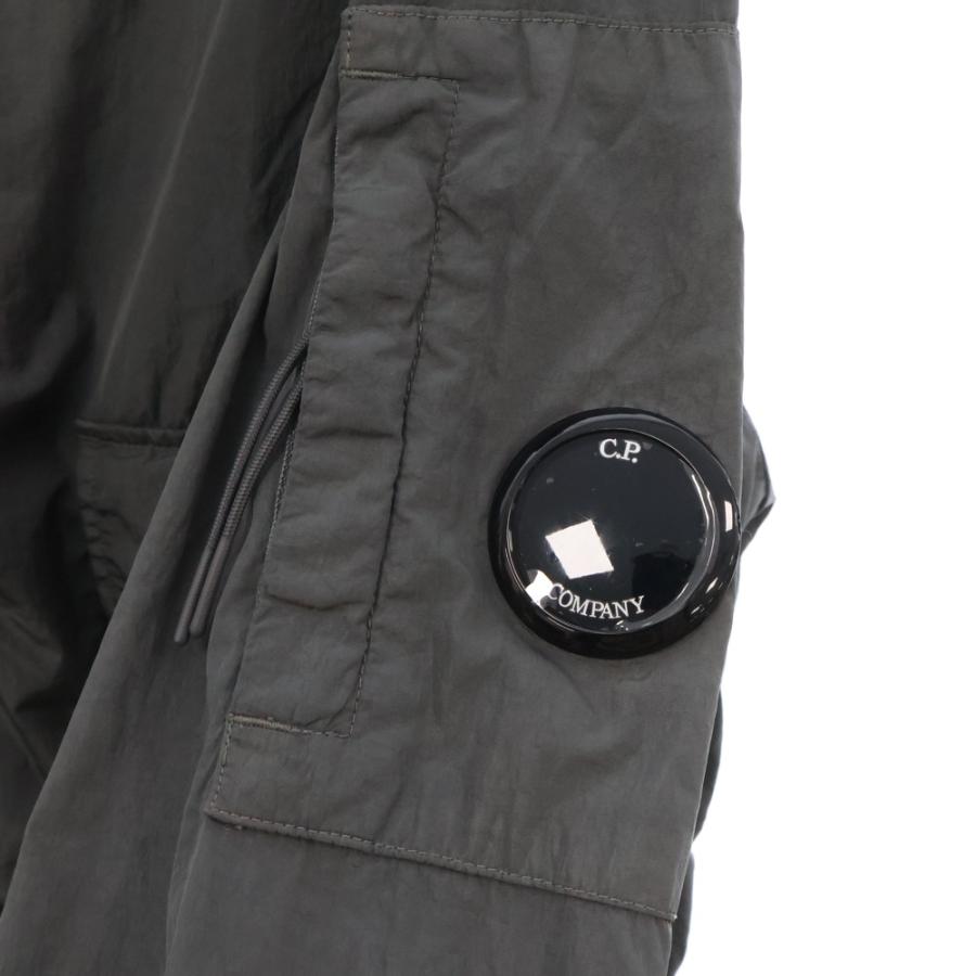 C.P. COMPANY（シーピーカンパニー） フロントボタン ナイロン