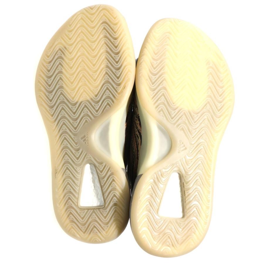 adidas（アディダス） YEEZY QNTM FLASH ORANGE イージー クオンタム