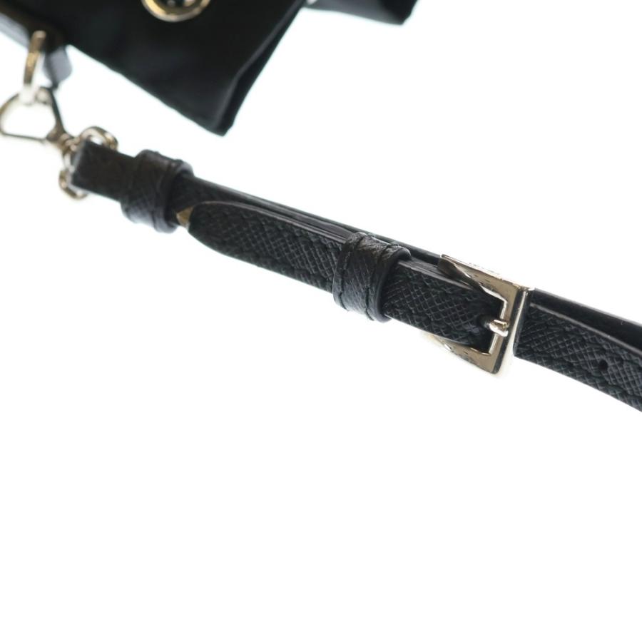 PRADA（プラダ） Re-Nylon Pouch リナイロン トライアングルロゴ