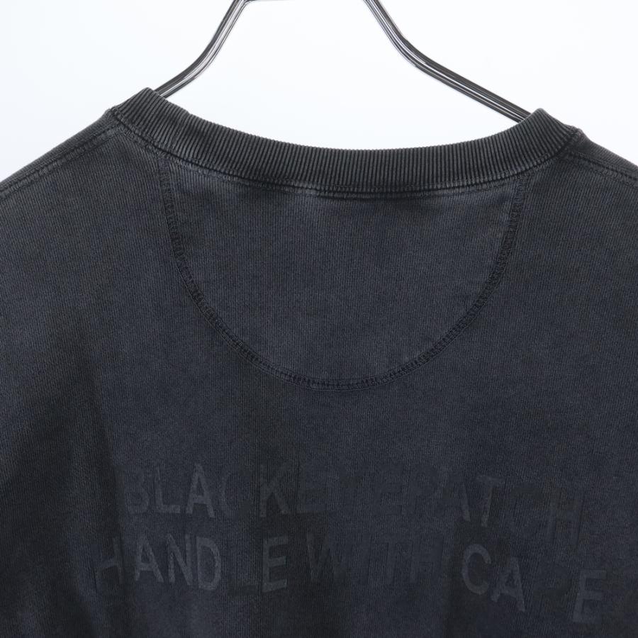 THE BLACK EYE PATCH ブラックアイパッチ 取扱注意 センターパッチ バックプリント クルーネック スウェット トレーナー グレー_3
