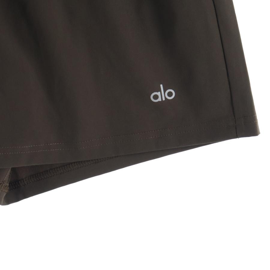 Alo Yoga アローヨガ 7インチ サーキット ショーツ ブラウン : BRING