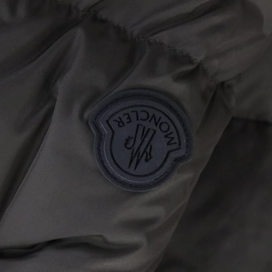 MONCLER モンクレール MONTCLA GIUBBOTTO F20911B56900 C0300