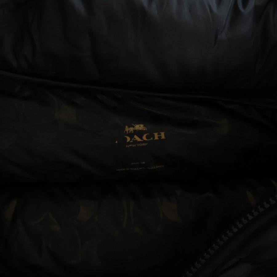 COACH（コーチ） 裏地切替 ジップアップ フーディー ダウンジャケット