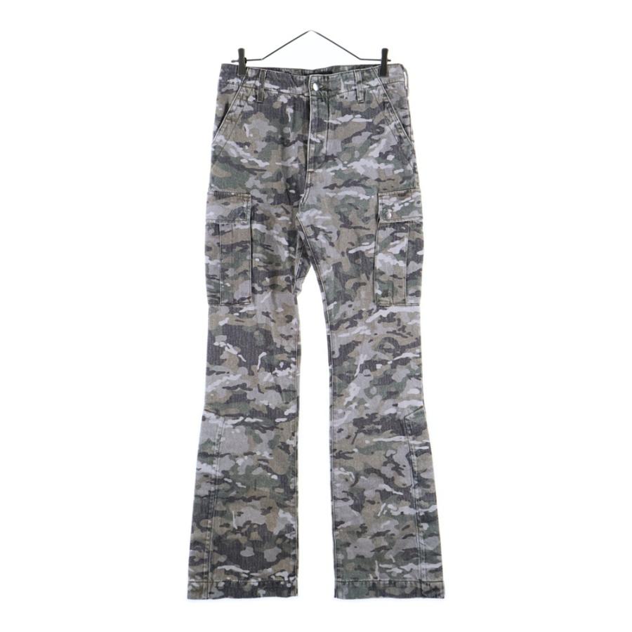 AMIRI M65 CAMO CARGO KICK FLARE アミリ　タグ付き AMIRI（アミリ） M65 CARGO KICK FLARE カモフラ ロゴプレート付き