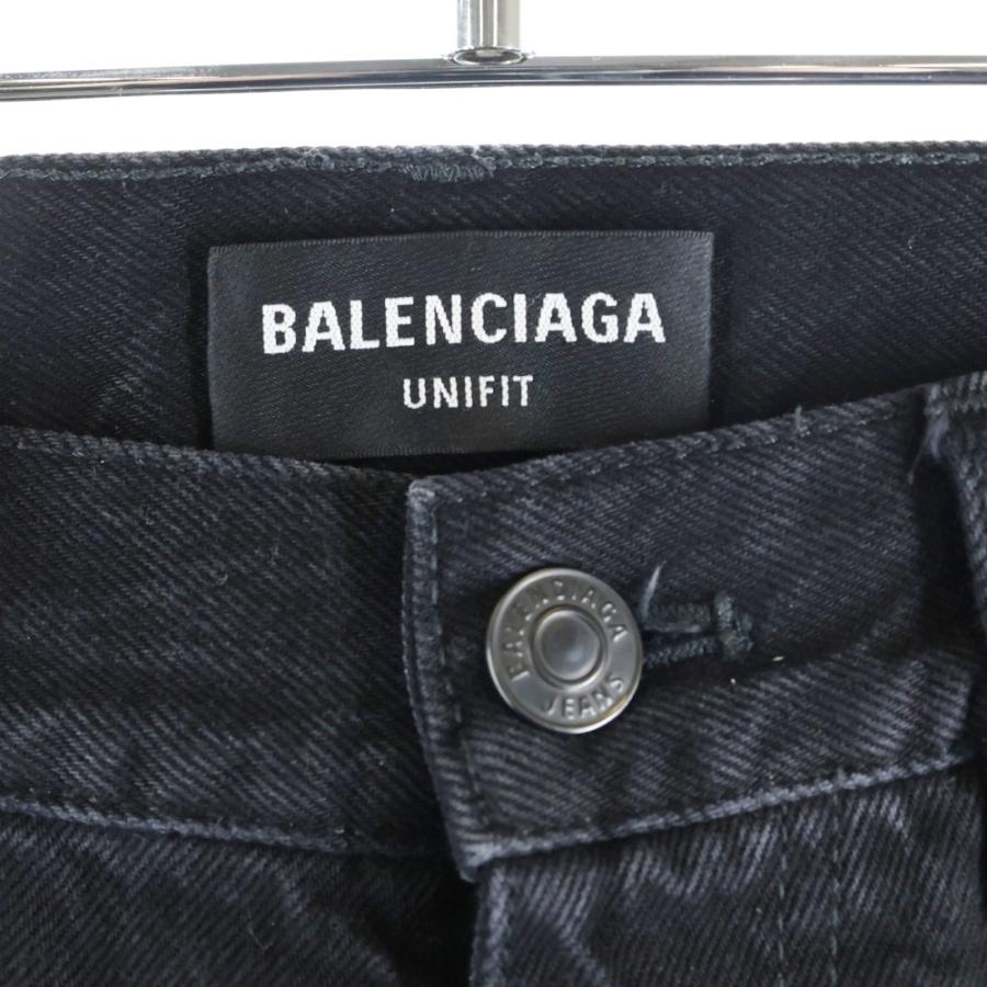 BALENCIAGA（バレンシアガ） 22AW DAMEGED STRAIGHT JEANS ダメージ