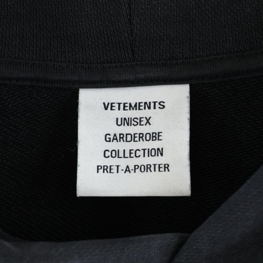 VETEMENTS（ヴェトモン） 23AW ワールドツアーロゴプリント プル