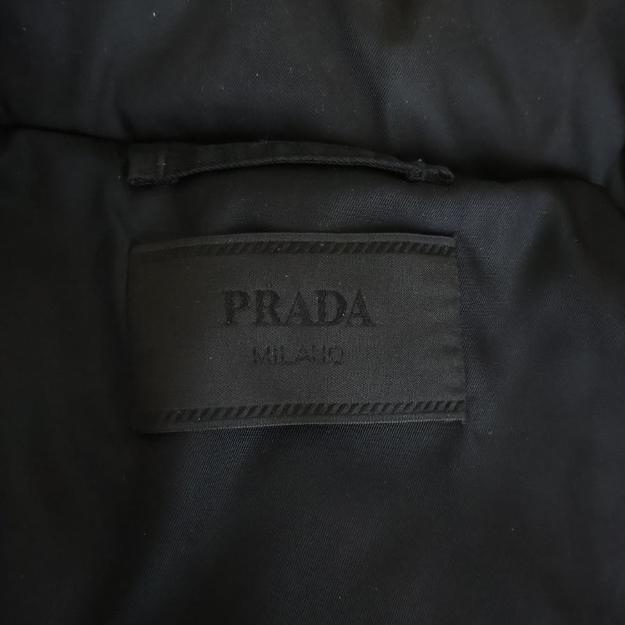 PRADA（プラダ） Re-Nylon リナイロンロゴプリントダウンジャケット