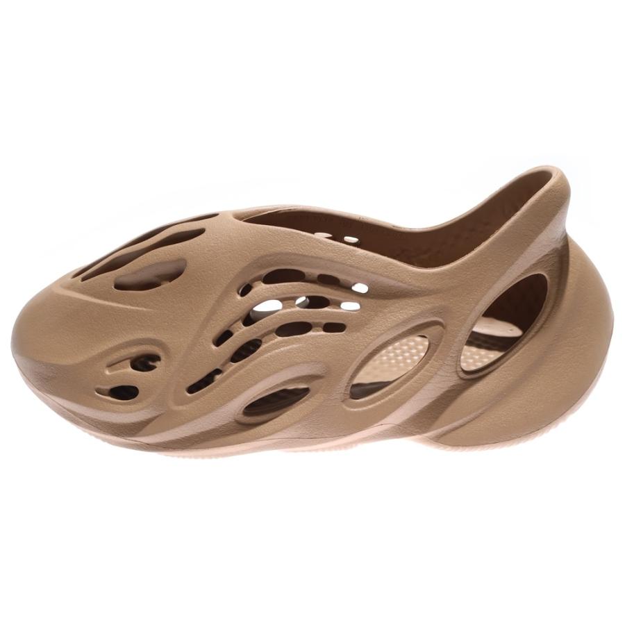 adidas（アディダス） YEEZY Foam Runner Clay Taupe GV6842 イージー