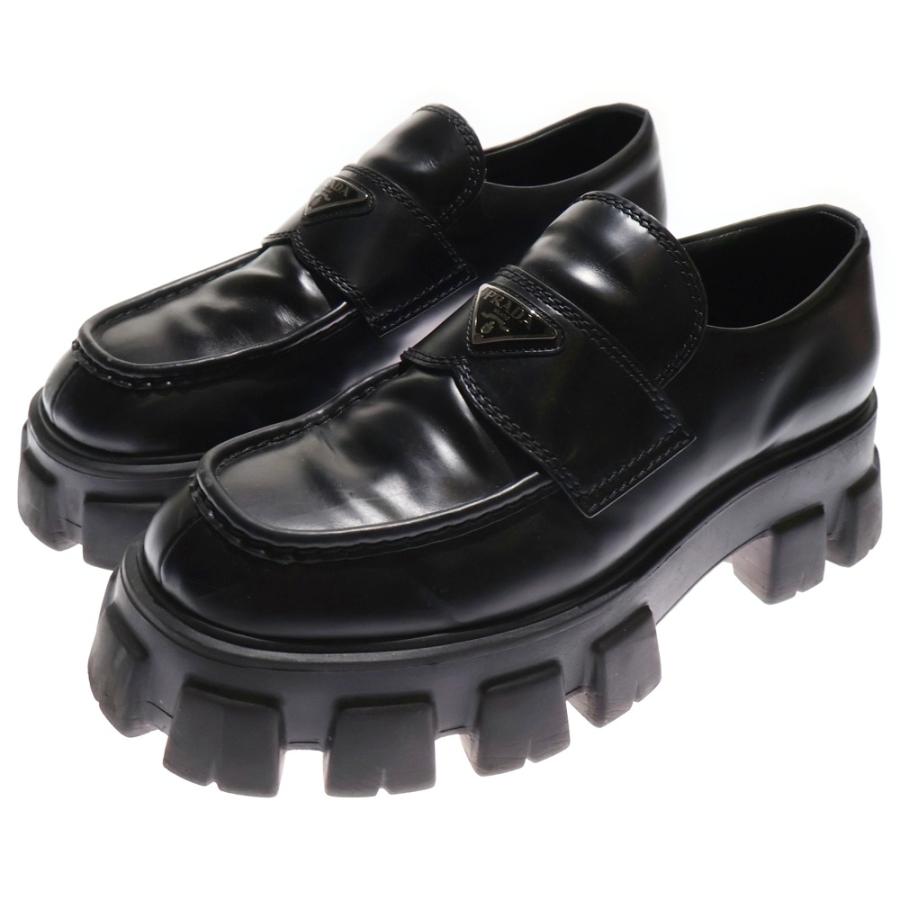 PRADA（プラダ） トライアングルロゴ モノリス ブラッシュドレザー