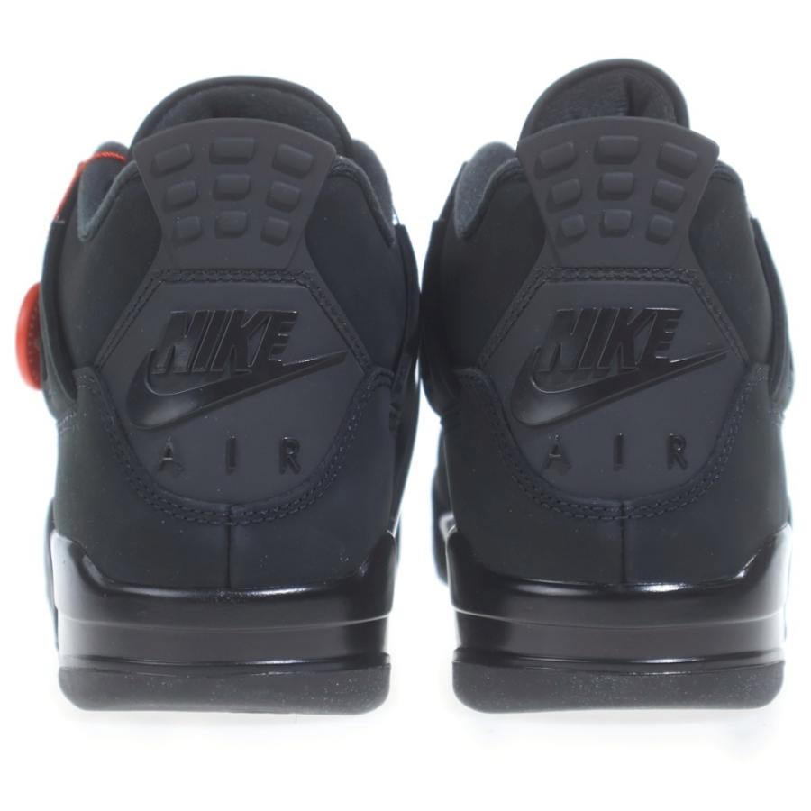 NIKE（ナイキ） AIR JORDAN 4 BLACK CAT FV5029‐010 エアジョーダン4