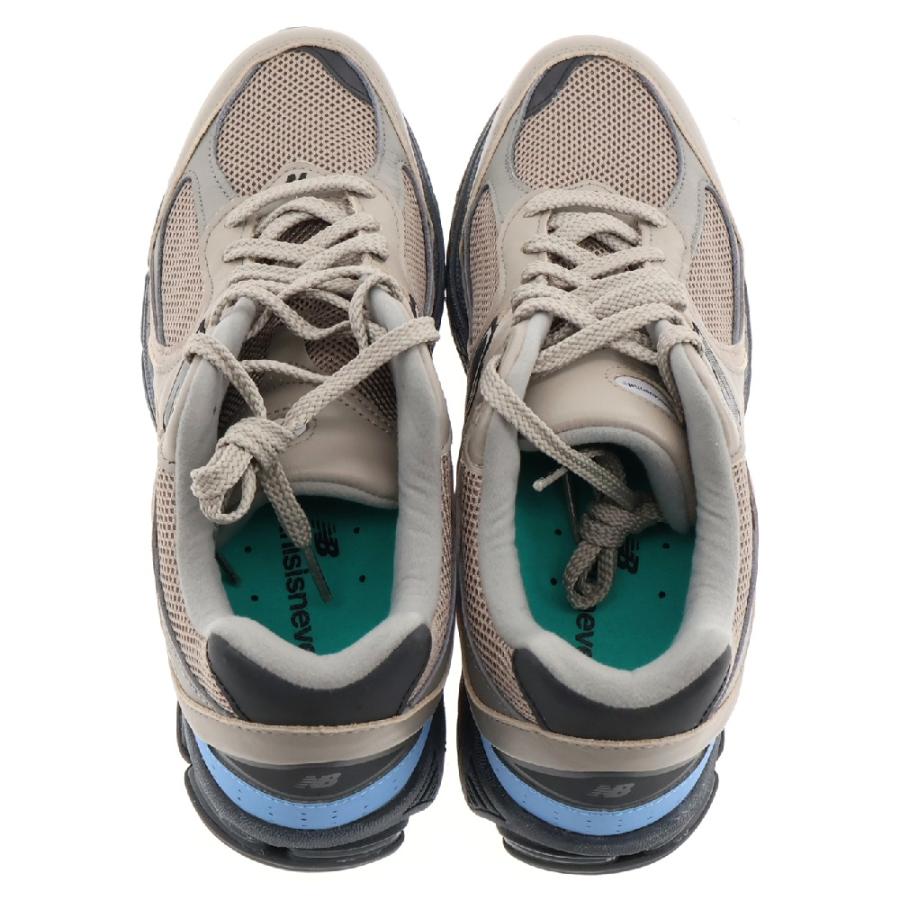 New Balance（ニューバランス） ×THISISNEVERTHAT 2002R GREY