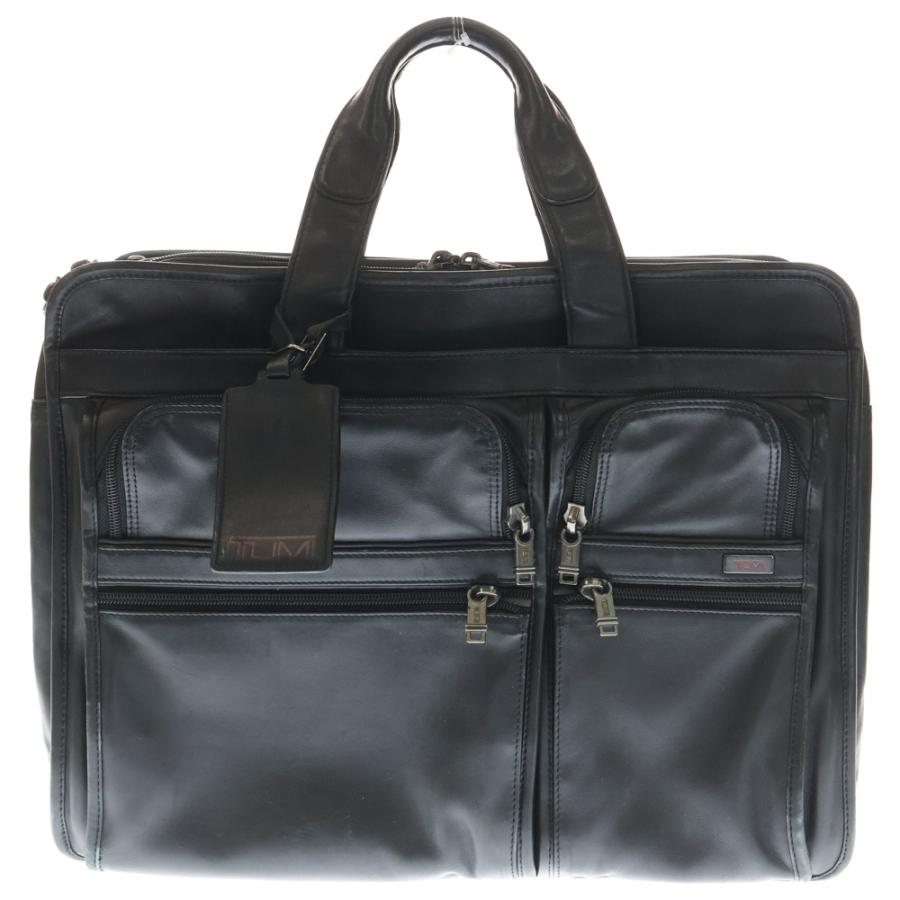 TUMI（トゥミ） ロゴプレート付き オールレザー エクスペンダブル