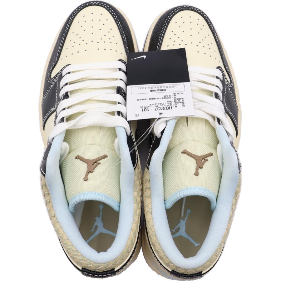 NIKE（ナイキ） Air Jordan 1 Retro Low SE Coconut Milk Glacier Blue