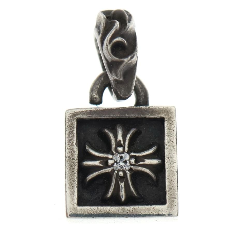 CHROME HEARTS（クロムハーツ） FRAMED CH PLUS 1DIA フレームドCH