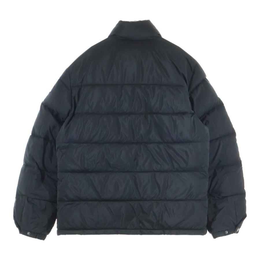 PRADA（プラダ） NYLON PIUMA NERO 三角ロゴプレート ナイロン ダウン 
