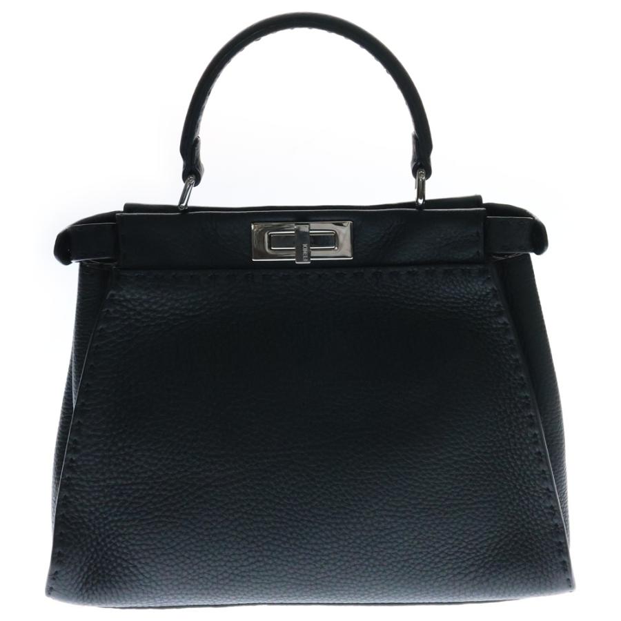 FENDI（フェンディ） ピーカブーミディアム 2WAYバッグ ショルダー 