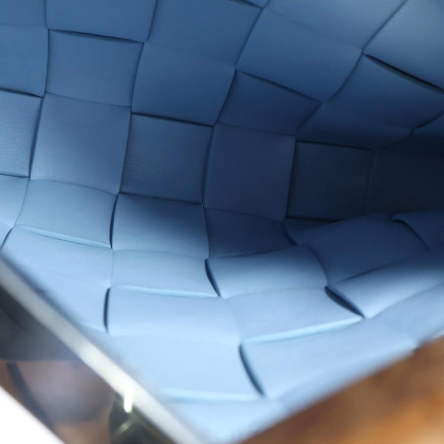 BOTTEGA VENETA（ボッテガ・ヴェネタ） マキシイントレチャート BV