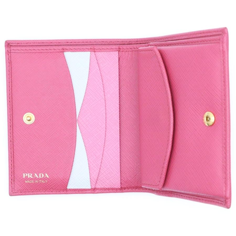 PRADA（プラダ） ロゴプレート サフィアーノレザー コンパクト 
