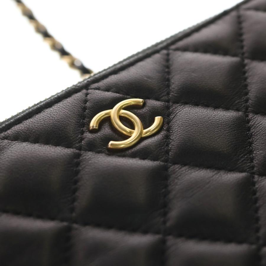 CHANEL（シャネル） マトラッセ ココマーク ラムスキン レザー