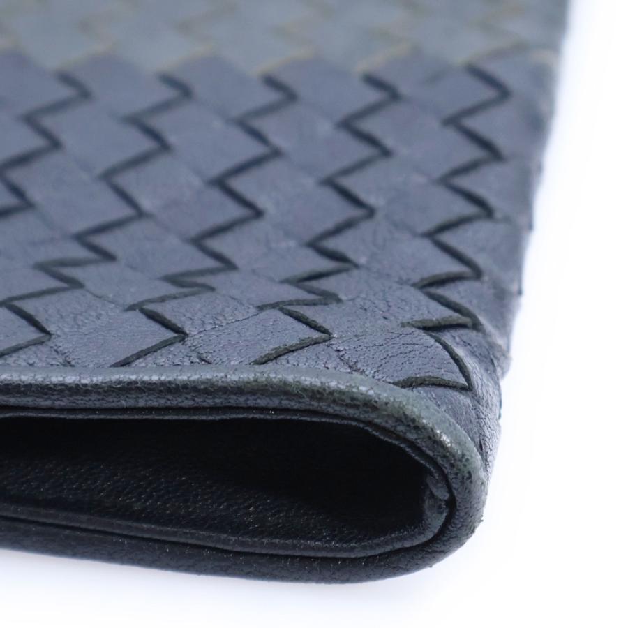BOTTEGA VENETA（ボッテガ・ヴェネタ） イントレチャート クラッチ 