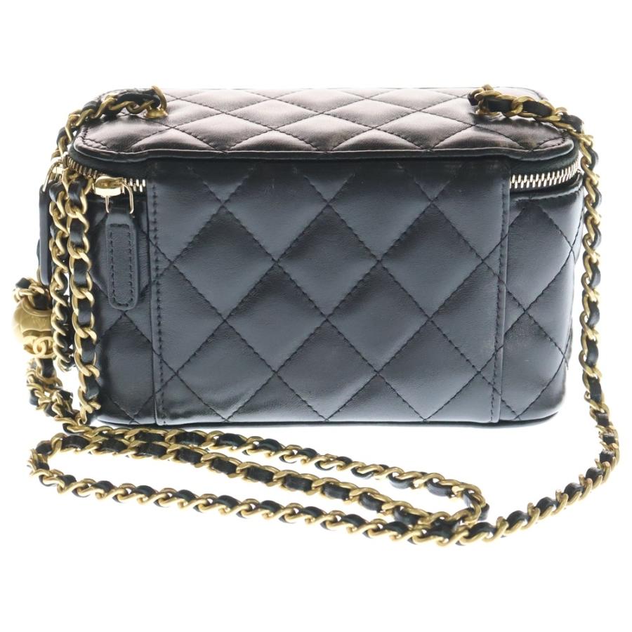 CHANEL（シャネル） バニティ ココマーク ラムスキン レザーチェーン