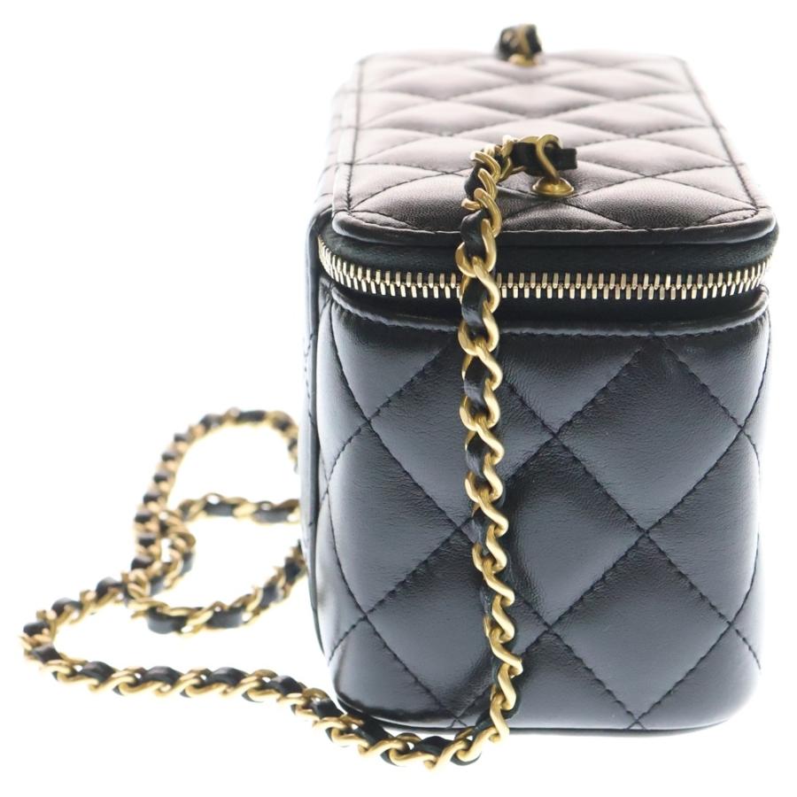 CHANEL（シャネル） バニティ ココマーク ラムスキン レザーチェーン