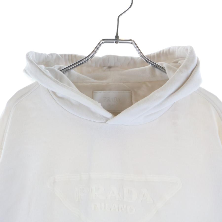 PRADA（プラダ） 21SS トライアングル エンボスロゴ プルオーバー