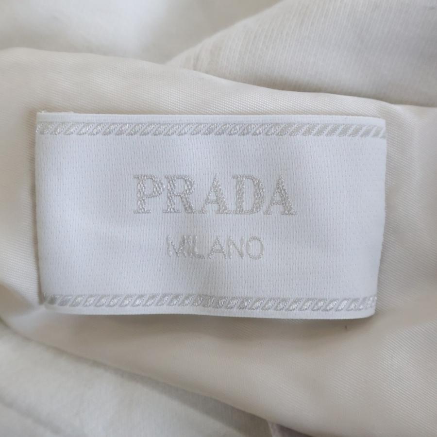 PRADA（プラダ） 21SS トライアングル エンボスロゴ プルオーバー