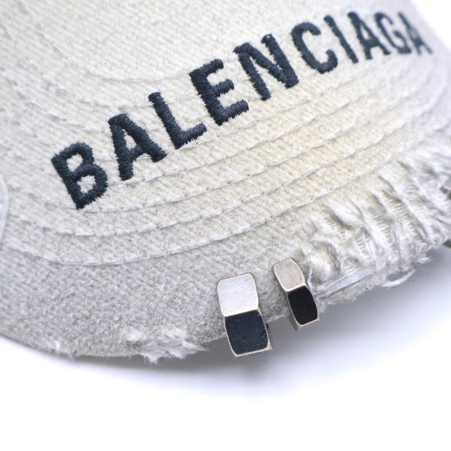 BALENCIAGA（バレンシアガ） Piercing Logo Cap ダメージ加工